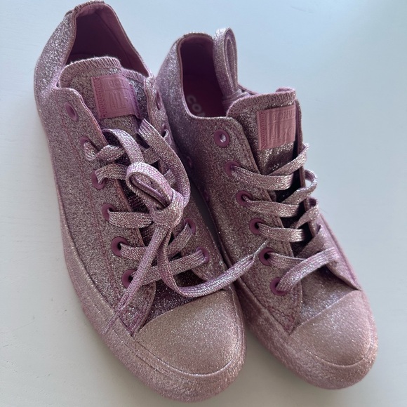 Converse Chuck Taylor All Star Low Top Sneakers Pink All Over Glitter W8/M6 - Picture 1 of 6